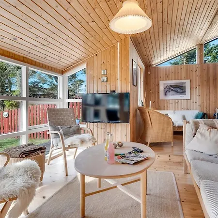 Ingobert - 600m From The Sea By Interhome 펜션